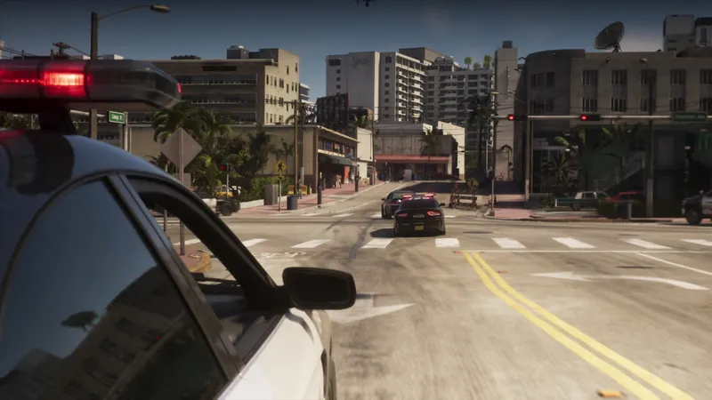 Una volante della polizia che si avvicina tra le strade, dall'Extended Look di GTA 6
